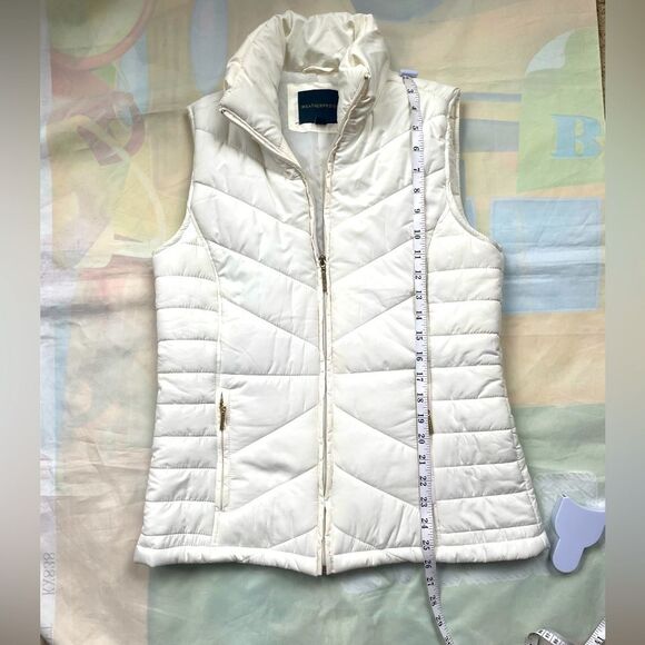 WeatherProof Puffer Vest Women's Sz S Zip Pockets Ivory Full Zip - Picture 2 of 8